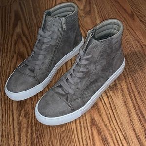 High-top shoes